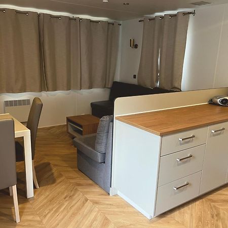 Grand Mobile-Home 45M2 Au Calme Et Au Bord De Mer Сен-Бревен-ле-Пен Екстер'єр фото