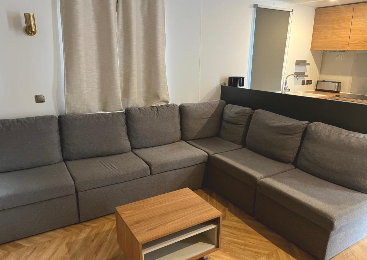 Grand Mobile-Home 45M2 Au Calme Et Au Bord De Mer Сен-Бревен-ле-Пен Екстер'єр фото