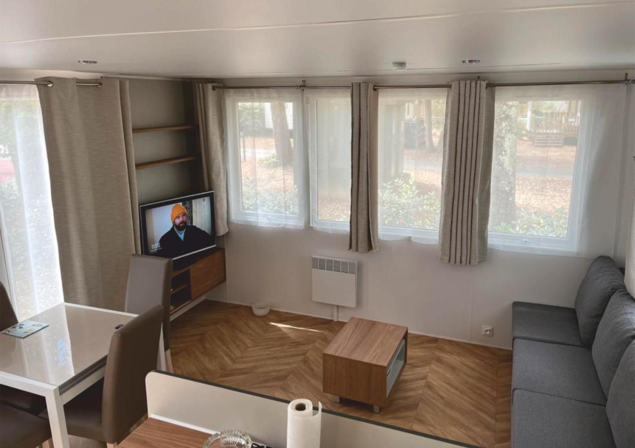 Grand Mobile-Home 45M2 Au Calme Et Au Bord De Mer Сен-Бревен-ле-Пен Екстер'єр фото